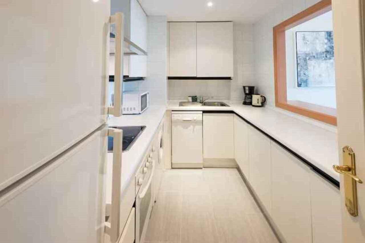 Marina De Banus Apartment มาร์เบยา ภายนอก รูปภาพ