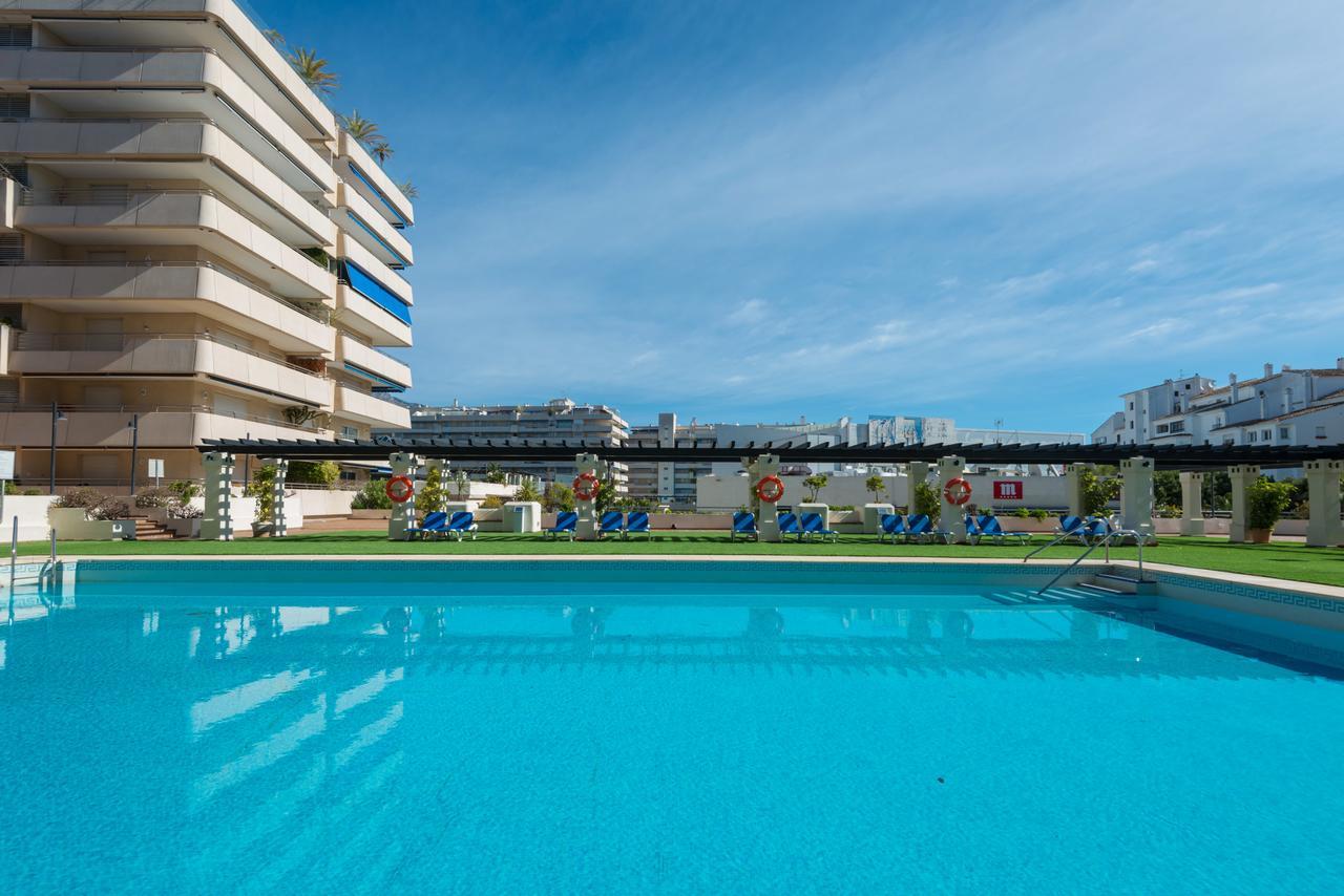 Marina De Banus Apartment มาร์เบยา ภายนอก รูปภาพ