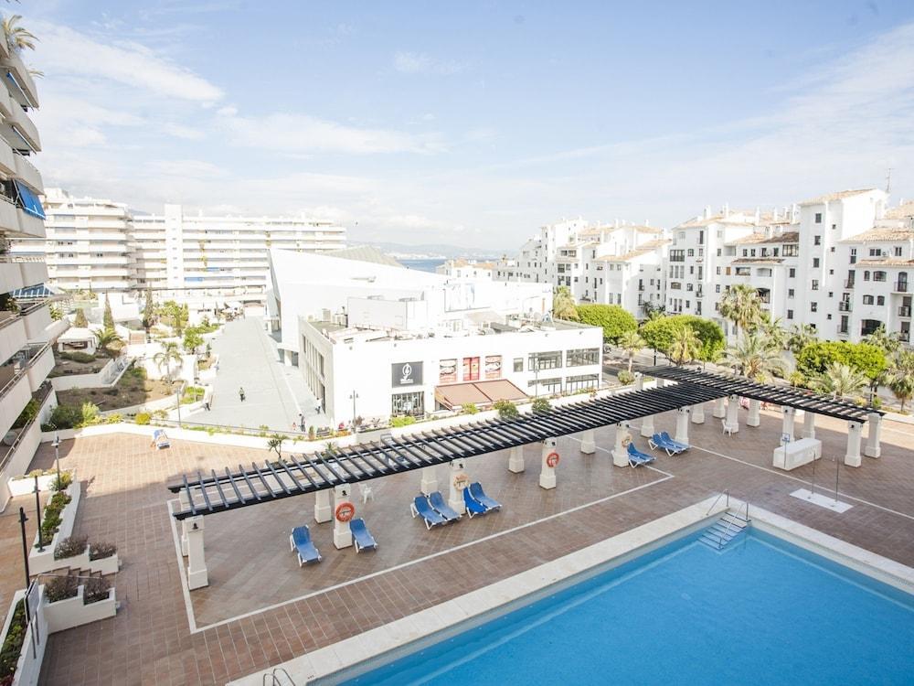 Marina De Banus Apartment มาร์เบยา ภายนอก รูปภาพ